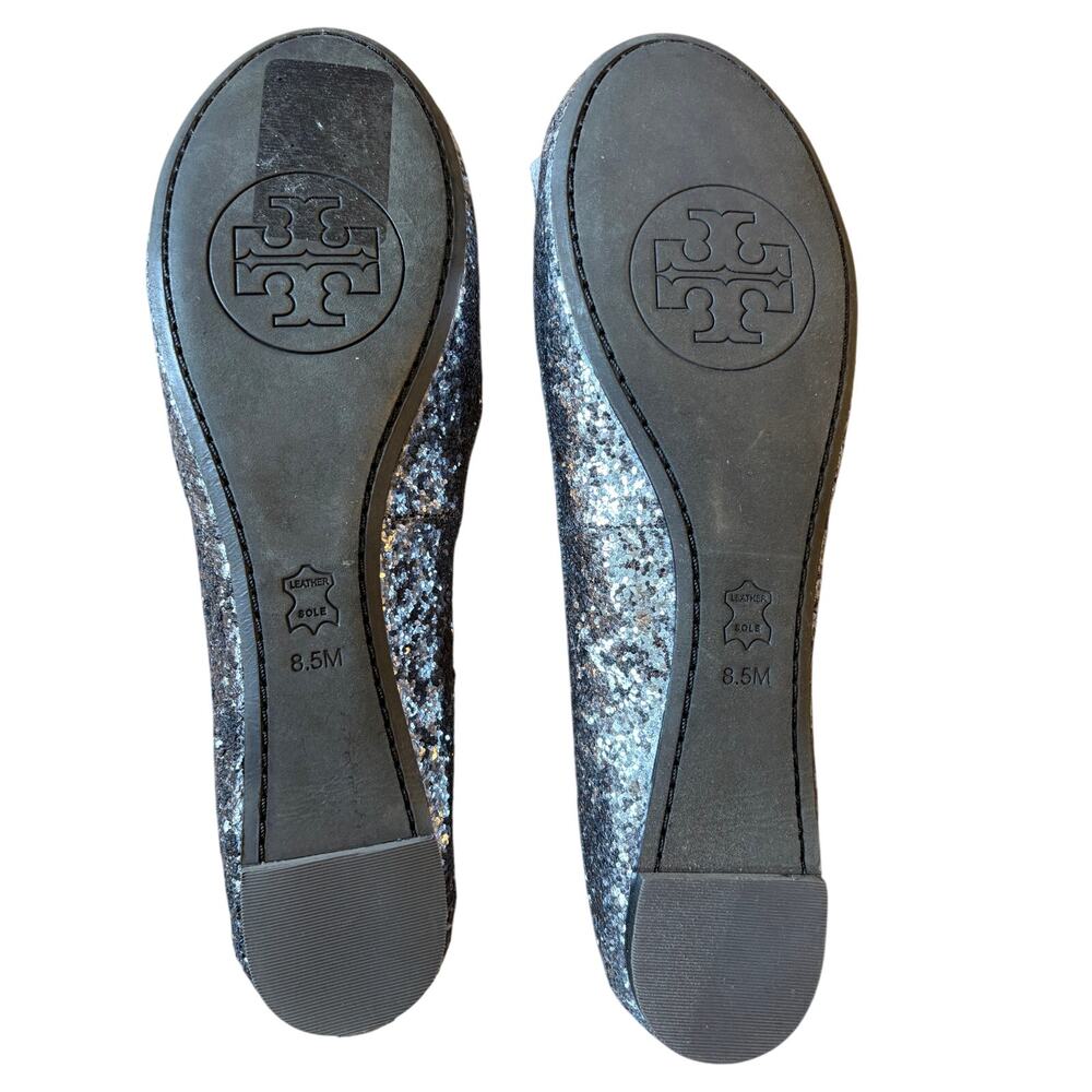Tory Burch Silver Loafers Elegant Flats New Never Worn - Picture 2 of 5